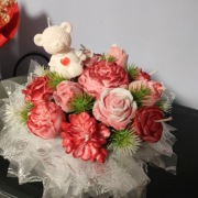 Flower box  z  wosku  sojowego  , pachnący 