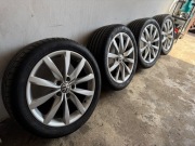 Koła VW Dijon 17” 225/45/17 lato ET49 2024r
