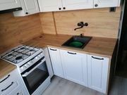 Meble: kuchenne, szafy, garderoby i komo