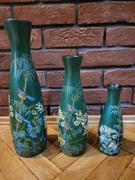 Wazony z laki w kolorze zielonym