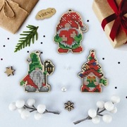 Zestaw haftu koralikovego na driewnie 