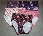 Majtki w kwiaty 3XL - 5  pak 