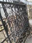 Brama dwuskrzydłowa z furtką