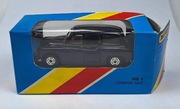 MATCHBOX MB4 - LONDON TAXI AUSTIN FX4, Made in Macau, skala 1:63