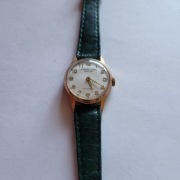 Damski zegarek mechaniczny Lacoste piekny