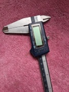 Suwmiarka INSIZI 300 