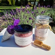 Lawendovy Wieczór – Zestaw prezentowy Sól do kąpieli + Peeling do ciała