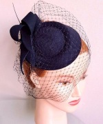 Czarny toczek pogrzebowy, toczek z woalką, żałobny