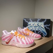 Nike JA 3 r. 45 (29 cm) HF2793 601 Pink Foam/Hyper Pink-Silt Red