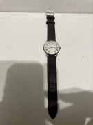 zegarek SEKONDA dwie wskazowki, pod deklem grawer zegarmistrzow moze 1965?