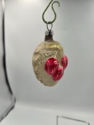 Bombka prl wisieńki serce