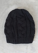 Czarna ciepła czapka zimowa z wełną uniwersalna warkocz