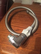 Wąż do gazu z raworem i automatycznym zamykaniem.