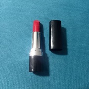 Avon szminka Ultra Creamy Show Some Skin