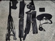 Zestaw do BDSM kajdanki pejcz 