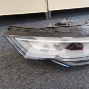 Audi A6 C8 2021  komplet lapm    4K0941033-34