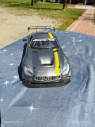 Zdalnie sterowany Mercedes