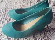 Sliczne buty na koturnie 