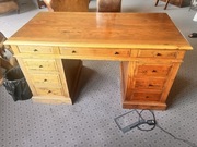 Sprzedam stylowe drewniane biurko