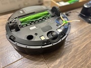 Robot sprzątający iRobot Roomba i7 Tworzenie mapy pomieszczenia 68dB