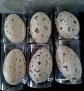 Pisanka ażurowa z jaja gęsiego rustykalna biała duża hand made