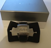 zegarek JUNGHANS Mega 1000 szkło szafir 50M 5bar stoper synchroniz DCF