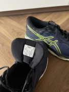 Buty do biegania Asics Gel-Cumulus 19 – Granat/Neon – Rozmiar 48 (30.5 cm)