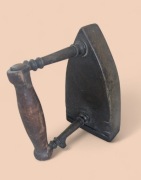 Stare ciężkie żelazko antyk