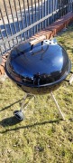 Weber 58cm grill węglowy używany 