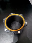 Szybkozłącze magnetyczne do odciagu trocin