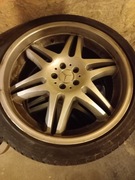 cztery felgi 22 cal ,trzy prawie nowe opony