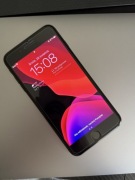 iPhone 8 Plus 64 GB Space Gray