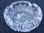 Kryształowa duża popielnica