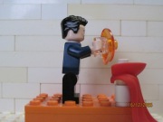 Lego marvel figurka: doctor strange z gumową peleryną, używany.