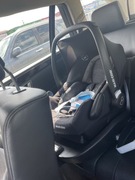 Fotelik / Nosidełko Maxi Cosi z bazą. Baza Maxi Cosi