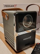 RZUTNIK Mini PROJEKTOR TV LED PRZENOŚNY Feegar SHOW WiFi 5G Bluetooth FOCUS
