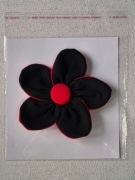 Kwiat - ozdoba sukienki, sweterka, bluzki, koszulki