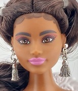 Kolczyki biżuteria dla lalki Barbie srebrne chwosty