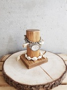 Drewniany stojak na zegarki i biżuterię orzech