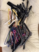 Zestaw 60 wieszaków