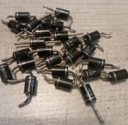 Dioda prostownicza Mitsubishi SR3AM-4 zestaw 3 szt