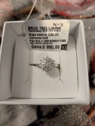 Pierścionek z białego złota z brylantami, pr.585, rozm.11