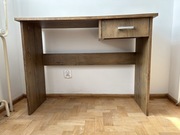 Małe biurko (opis)