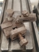 Uchwyt specjalny szczypce imadło szlifierka frezarka CNC