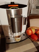 Expres do kawy Miele CM5200 Biały top stan