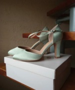 Miętowe satynowe czółenka Anna Field 38