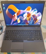 Dell Latitude 5501 - i7 - 32GB RAM - 240 SSD - BCM