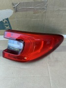 Lampa tylna tył prawa w błotnik Renault Kadjar lift 18-22r