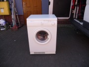 Suszarnia wydmuchowa do ubrań Siemens Construkta CT4100 - 5 kg