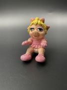 Kolekcjonerska Figurka Baby Miss Piggy Muppet Babies – Vintage 1986